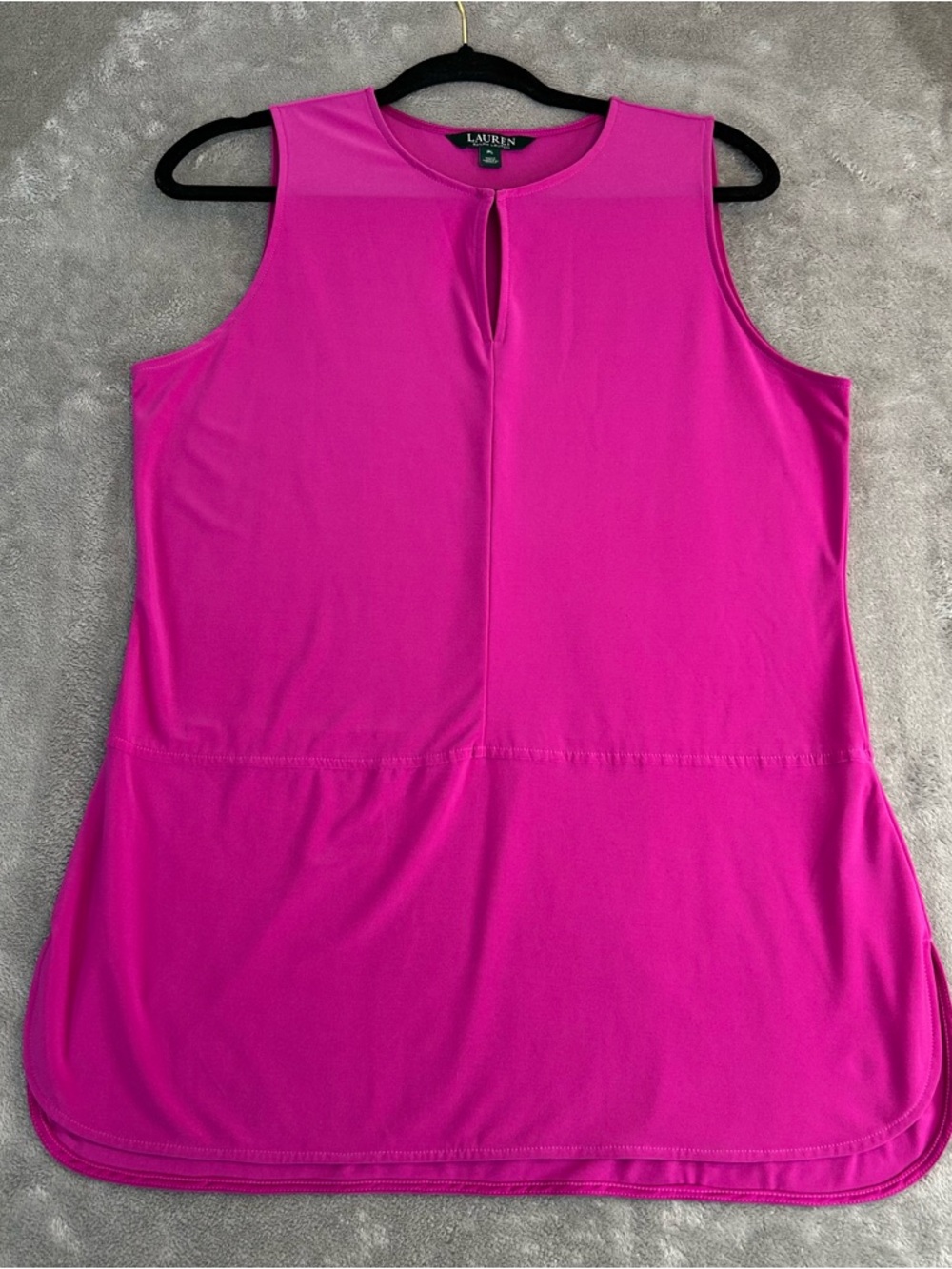 Lauren Ralph Lauren Sleeveless Magenta Tunic Top With Keyhole Front Detail Sz PL
